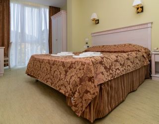 *Пансионат "Изумруд" ГУП "Медицинский центр"