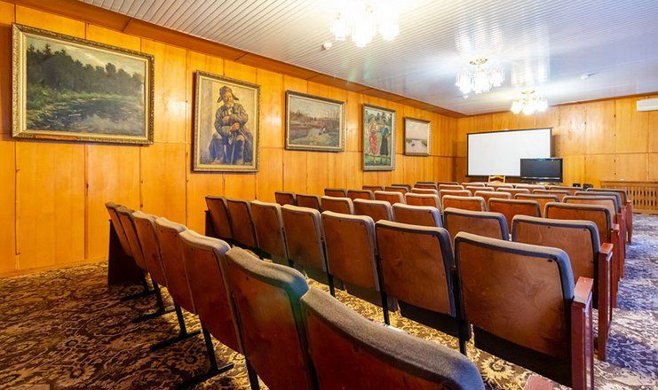 *Пансионат "Изумруд" ГУП "Медицинский центр"